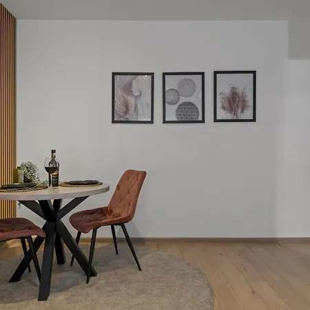 Greenplace * Bucarest