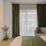 Greenplace * ブカレスト